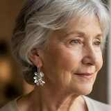 Náušnice nepravidelnymi kvetinami stříbra vintage