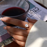 Náhrdelník bianca měsíčním