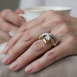 Prsten nepravidelny barve zirkonem vintage