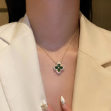 Náhrdelník smaragd shimmering clover