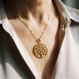 Náhrdelník koreny zivota zlatu