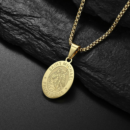 Náhrdelník nerezové portretem ovalny andela oceli