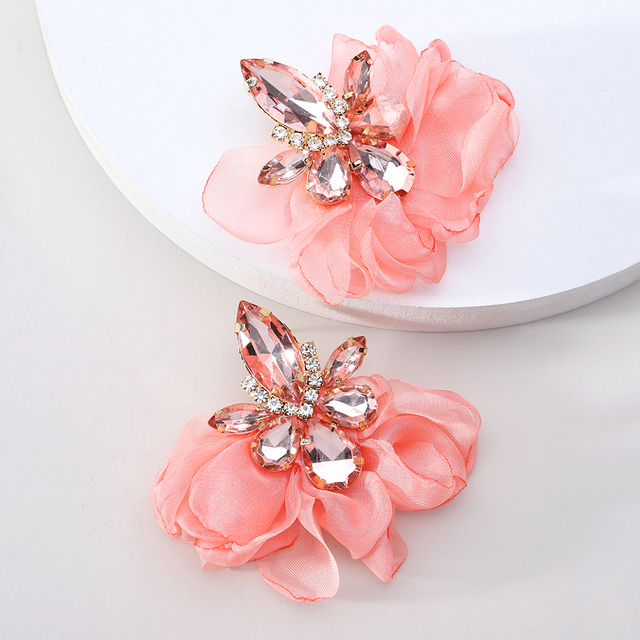 Náušnice barevnych petal kvety