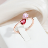 Prsten cervenym krystalem elegantní