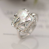 Prsten perlou stříbra vintage